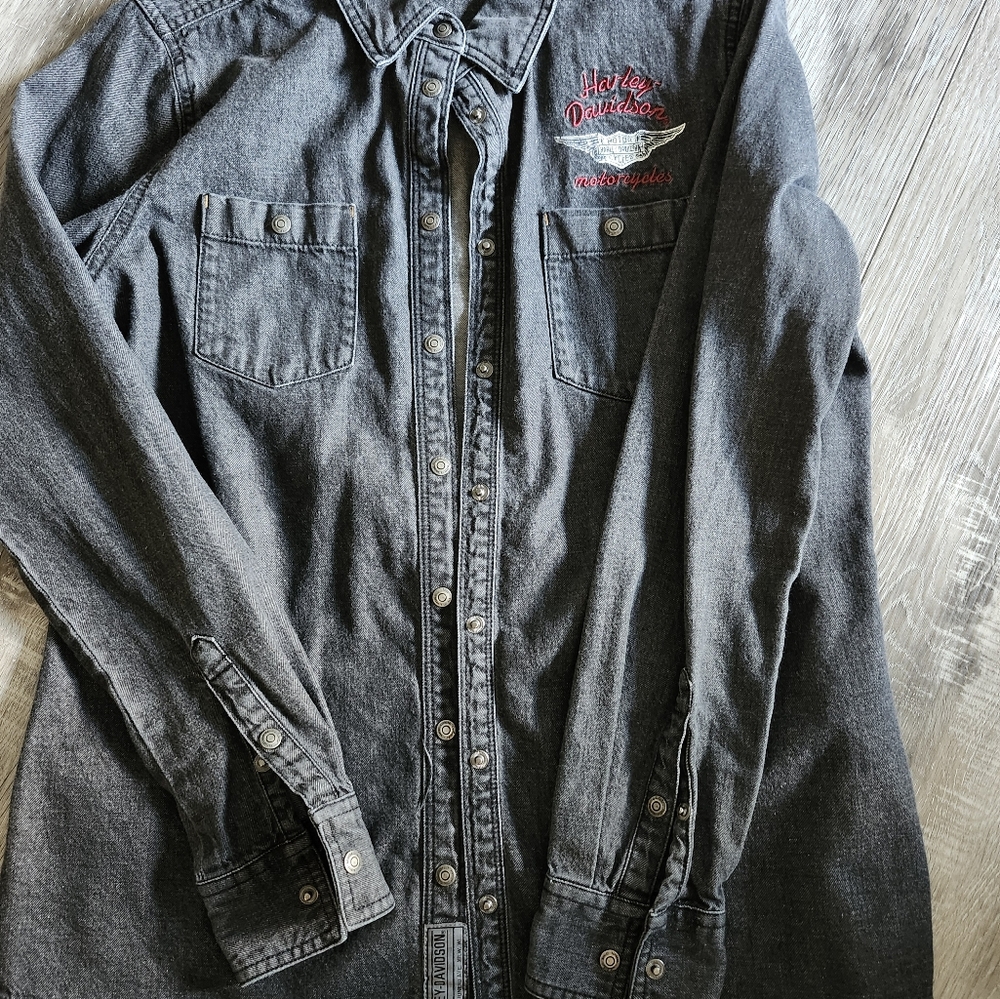 Harley-Davidson Charcoal Snap-Down Shirt with Red Logo